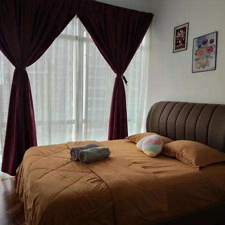 Kumkum Homestay 3 Bedroom Suite Nusajaya  Exterior photo