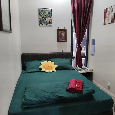 Kumkum Homestay 3 Bedroom Suite Nusajaya  Exterior photo